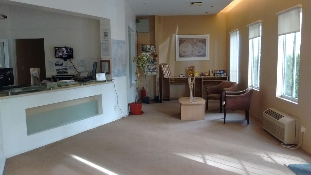 Family Inn San Rafael  Eksteriør billede